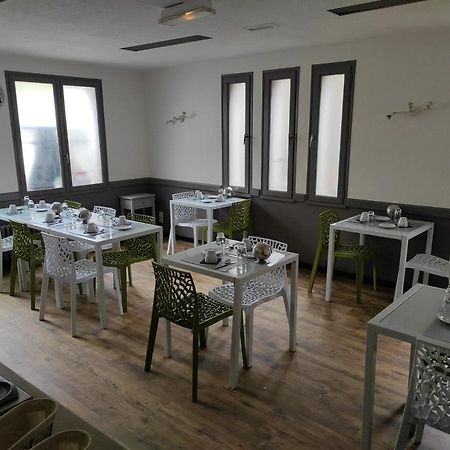 A L'Oree De La Foret Campeneac Exterior photo